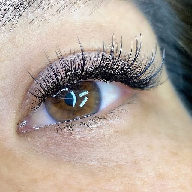 Classic Eyelash Extension